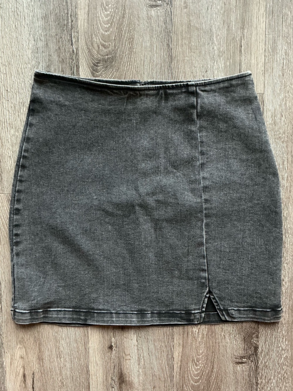 wild fable Notch Front Seamed Denim Mini Skirt in Black Wash Size 6